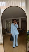 BEBE MAVİ  PİLE DETAY PALAZZO PANTOLON  OVERSİZE  ASTARLI CEKET TAKIM ELBİSE1