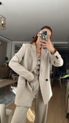 BEJ ÇİZGİLİ YELEKLİ PİLE DETAY PALAZZO OVERSİZE CEKET TAKIM ELBİSE 