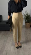 Bej Önü Flatolu Kumaş Pantolon 