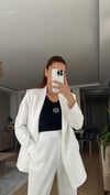 BEYAZ  PİLE DETAY BORU PAÇA OVERSİZE CEKET TAKIM ELBİSE 