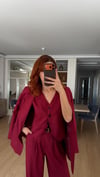 BORDO BEZAYAĞI KUMAŞ  YELEKLİ PİLE DETAY PALAZZO OVERSİZE CEKET 3LÜ TAKIM 