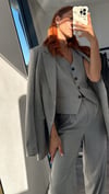 GRİ BEZAYAĞI  OVERSIZE CEKET YELEKLİ PİLE DETAY PALAZZO OVERSİZE CEKET TAKIM ELBİSE 