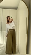 Haki Yeşil Saten Pantolon Etek Görünüm