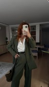 HAKİ YEŞİLİ PİLE DETAY PALAZZO PANTOLON  OVERSİZE  ASTARLI CEKET TAKIM ELBİSE 