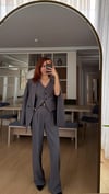 KOYU FÜME YELEKLİ  OVERSIZE CEKET YELEKLİ  PİLE DETAY PALAZZO OVERSİZE CEKET TAKIM ELBİSE
