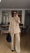LATTE BEJ PİLE DETAY PALAZZO PANTOLON  OVERSİZE  ASTARLI CEKET TAKIM ELBİSE1