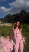 PEMBE YELEKLİ ÇİZGİLİ PİLE DETAY PALAZZO OVERSİZE CEKET TAKIM ELBİSE 