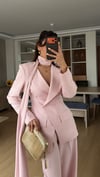 Pudra Pembe  Belden Oturtma Ceket Palazzo Takım Şal Aksesuarlı 