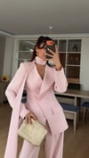 Pudra Pembe  Belden Oturtma Ceket Palazzo Takım Şal Aksesuarlı 