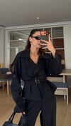 Siyah Kısa Trençkot Kemerli Pantolon Takım 