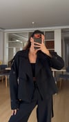 Siyah Kısa Trençkot Kemerli Pantolon Takım 
