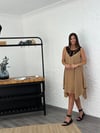 ART YAKA DETAYLI CAMEL ELBİSE