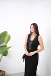 BESTİE YAKA DETAYLI SİYAH ELBİSE