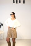 FAYE V YAKA MERSERİZE KEMİK BLUZ