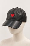 HEART CLUB SİYAH DERİ ŞAPKA