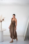 HELENA KUŞAK DETAYLI KAHVE ELBİSE