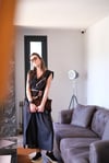 MARSİLYA KAPAKLI SİYAH KETEN PANTOLON