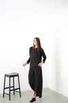 NEA DİKİŞ DETAYLI SİYAH PANTOLON