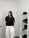 NONA DERİ DETAYLI SİYAH BLUZ