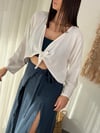 PİRGA BAĞLAMALI BEYAZ CEKET BLUZ
