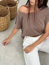 PİTTE KAYIK YAKA SİMLİ BLUZ
