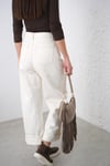 PORA KREM BARREL JEAN