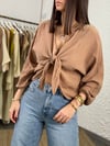 RİGA ÖN BAĞLAMALI BİSKÜVİ BLUZ