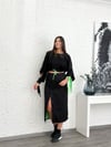 TASEMA NEON DETAYLI SİYAH BLUZ