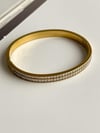 Çelik Gold Baget Taşlı Kelepçe Bileklik (6.5 Cm)