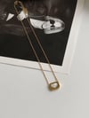 Çelik Gold Beyaz Sedef Kalpli Kare Minimal Kolye (47 Cm)