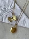 Çelik Gold İçi Açılabilen Oval Kolye (47 Cm)