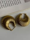 Çelik Midye İçi Boş Hafif Küpe (3 Cm)
