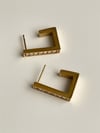 Çelik Steel Kare Taşlı Küpe (2 Cm)