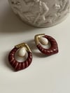 Gold Detaylı Kahve Reçine Küpe (3.20 Cm)