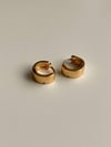 Özel Kaplama Gold Renk Taşlı Mini Halka Küpe (1 Cm)
