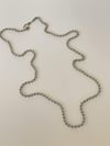 Özel Kaplama Gümüş Renk Topçuklu Uzun Kolye (35 Cm)