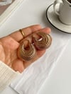 Özel Kaplama İçi Boş Hafif Vintage Desenli Küpe (4.5 Cm)