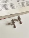 Özel Kaplama Xuping Gümüş Renk Pembe Taşlı Kelebek Küpe (2.5 Cm)