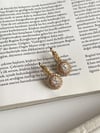 Özel Mikro Altın Kaplama Beyaz Taşlı Vip Küpe (2.5 Cm)
