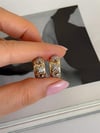 Özel Seri Vip Gold Renk Zirkon Taşlı Halka Küpe (1.60 Cm )