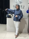 Güneş Kombin Kollar ve Arka Valonlu Beli Bağcıklı Gömlek Lacivert