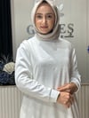 Güneş Kombin Önü ve Kolları Taşlı Uzun Tunik Beyaz