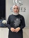 Güneş Kombin Tasarım Çiçek Taş Baskı Tunik Siyah