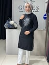 Güneş Kombin Tasarım Çiçek Taş Baskı Tunik Siyah
