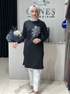Güneş Kombin Tasarım Çiçek Taş Baskı Tunik Siyah