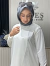 Güneş Kombin Yandan Taş Detaylı Tunik Beyaz