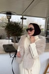 Fermuar Detaylı Bej Elbise