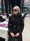 Fiyonk Yaka Gömlek Pilise Etek Siyah 
