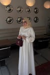 Gül Detaylı Elbise Ekru