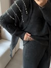 Şal Detaylı İşlemeli Üçlü Takım  Gri